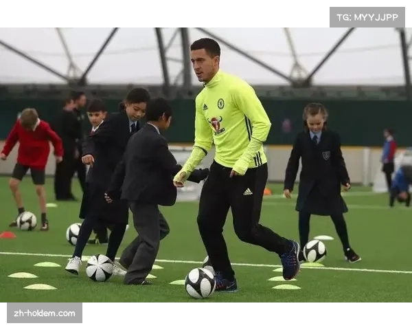 社区足球边路战术培训项目启动,借鉴英超俱乐部青训体系